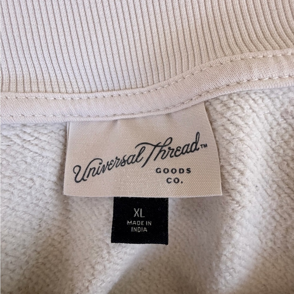 Universal Thread Cream V-Neck Sweatshirt - Picture 3 of 4